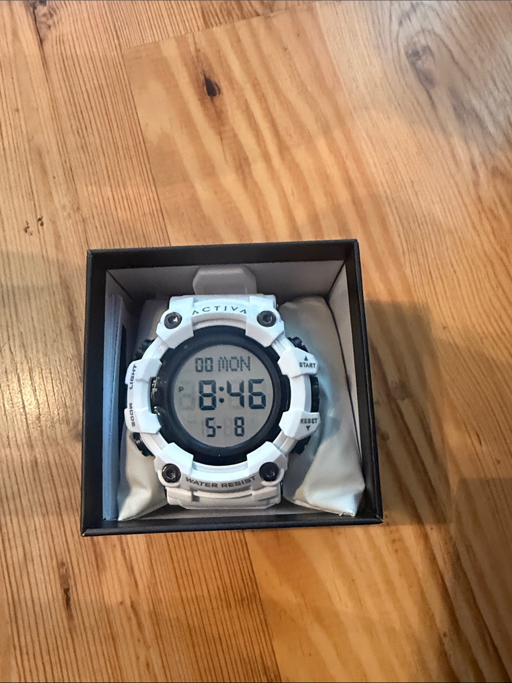 ACTIVA Invicta White Digital Sport Watch